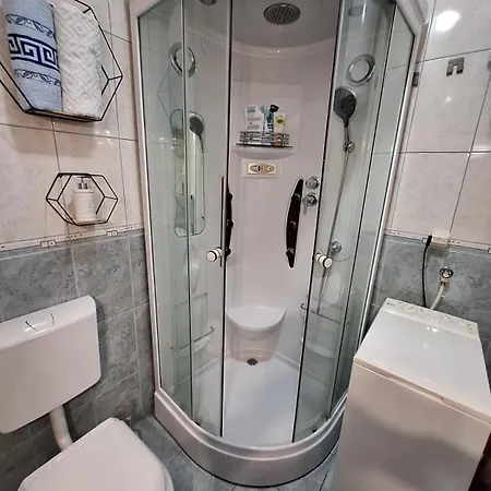 Talia Apartman *